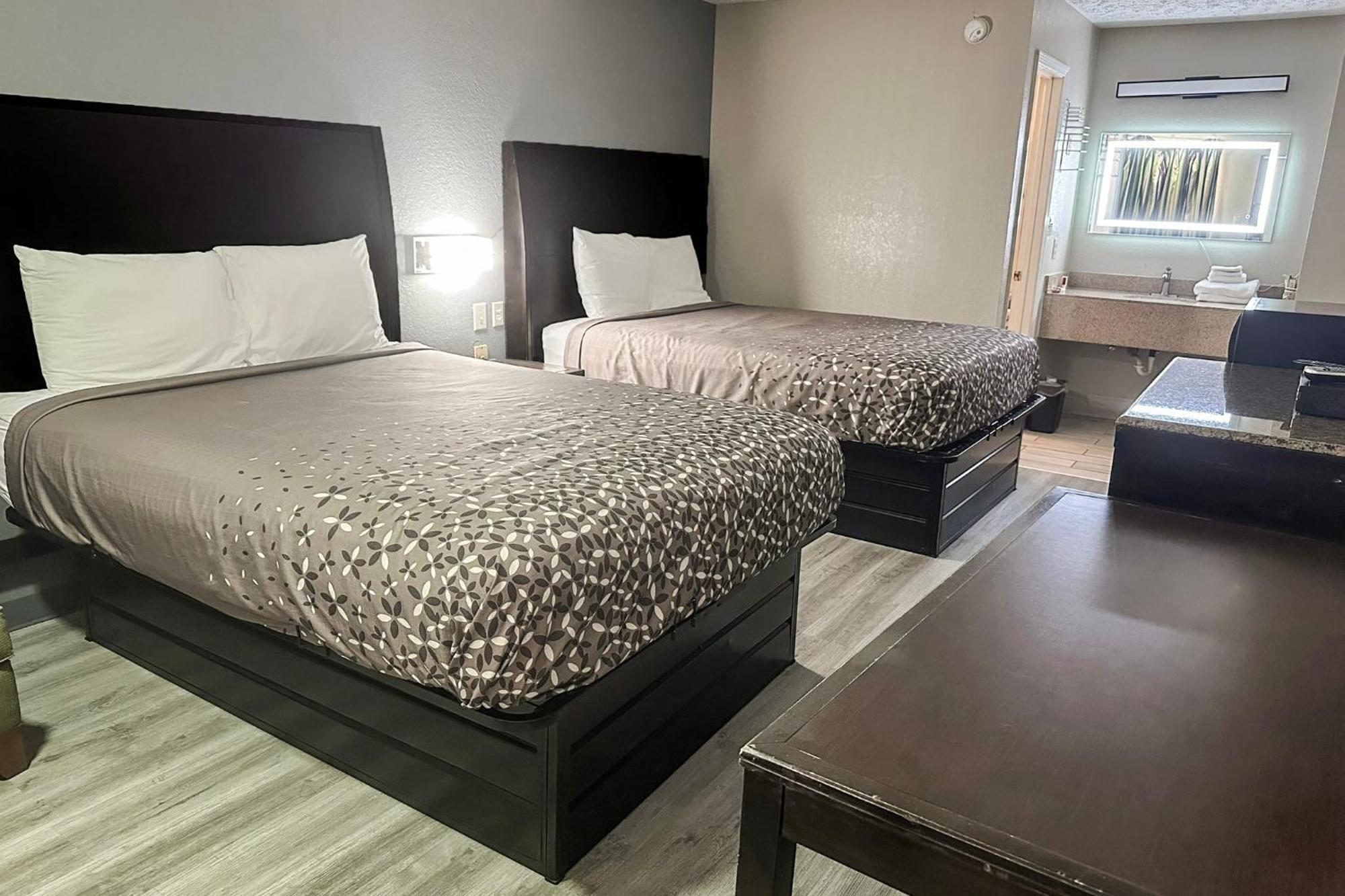 Regal Inn Guntersville By Oyo Hwy 431 المظهر الخارجي الصورة