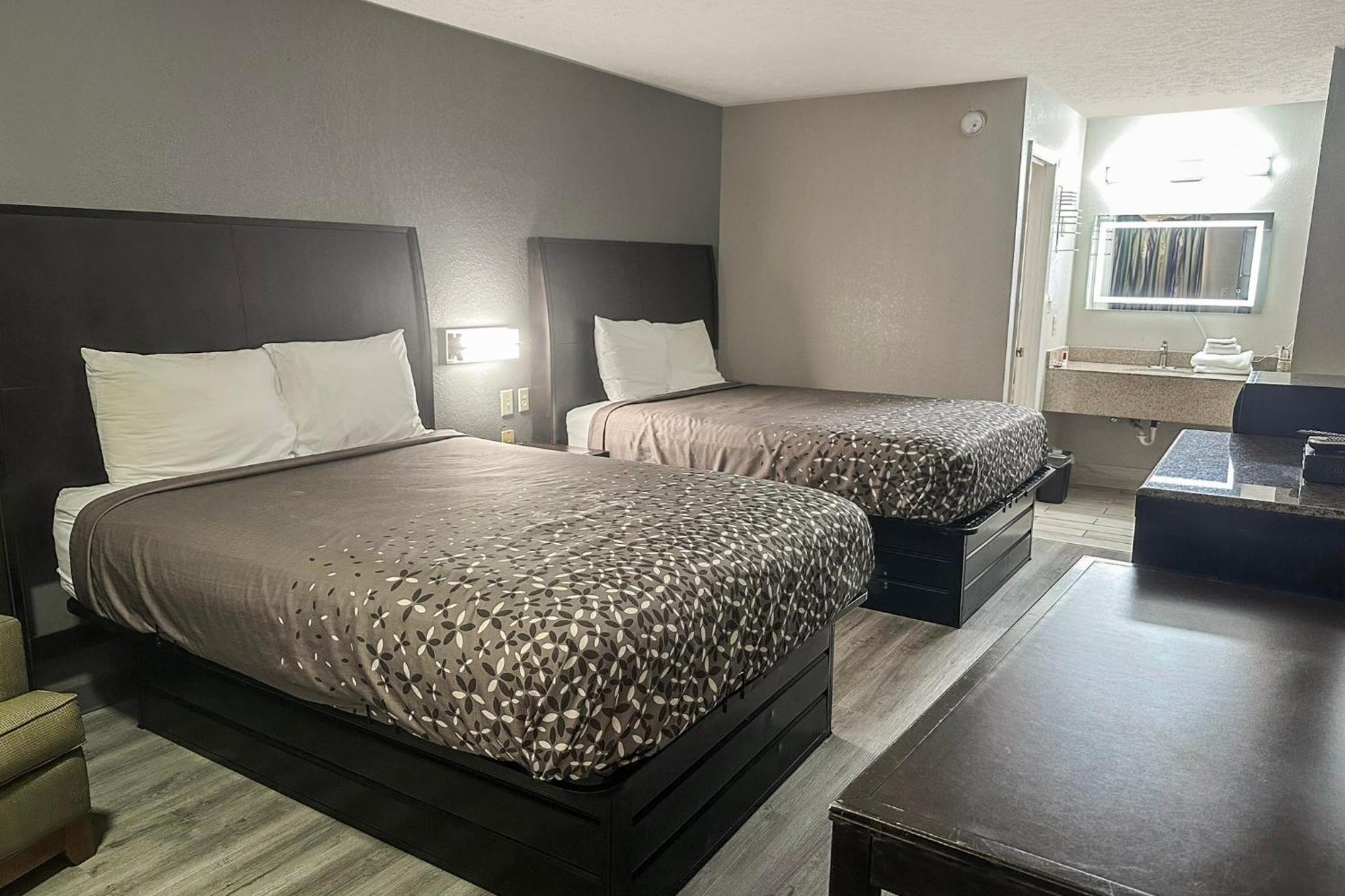 Regal Inn Guntersville By Oyo Hwy 431 المظهر الخارجي الصورة