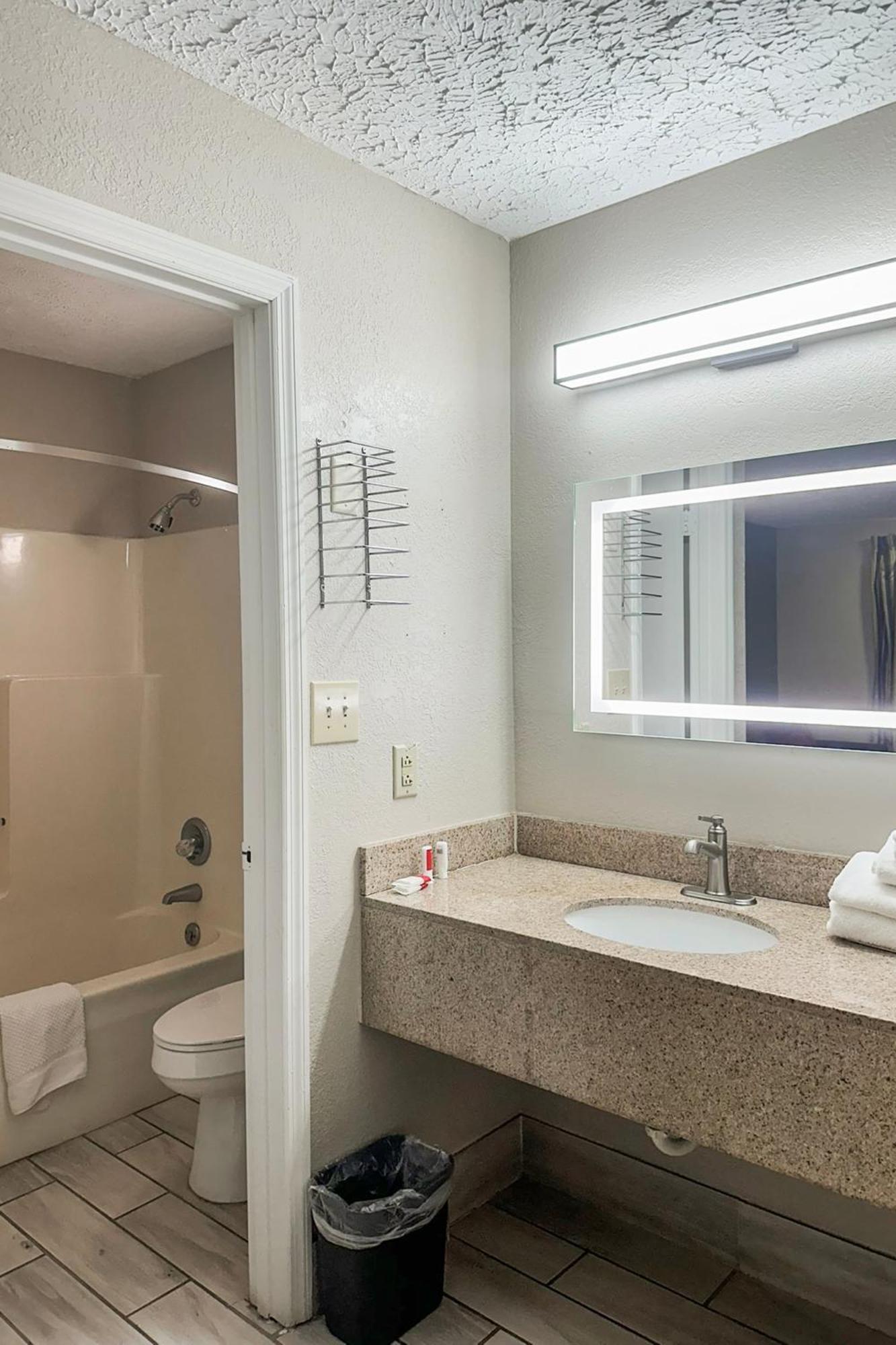 Regal Inn Guntersville By Oyo Hwy 431 المظهر الخارجي الصورة