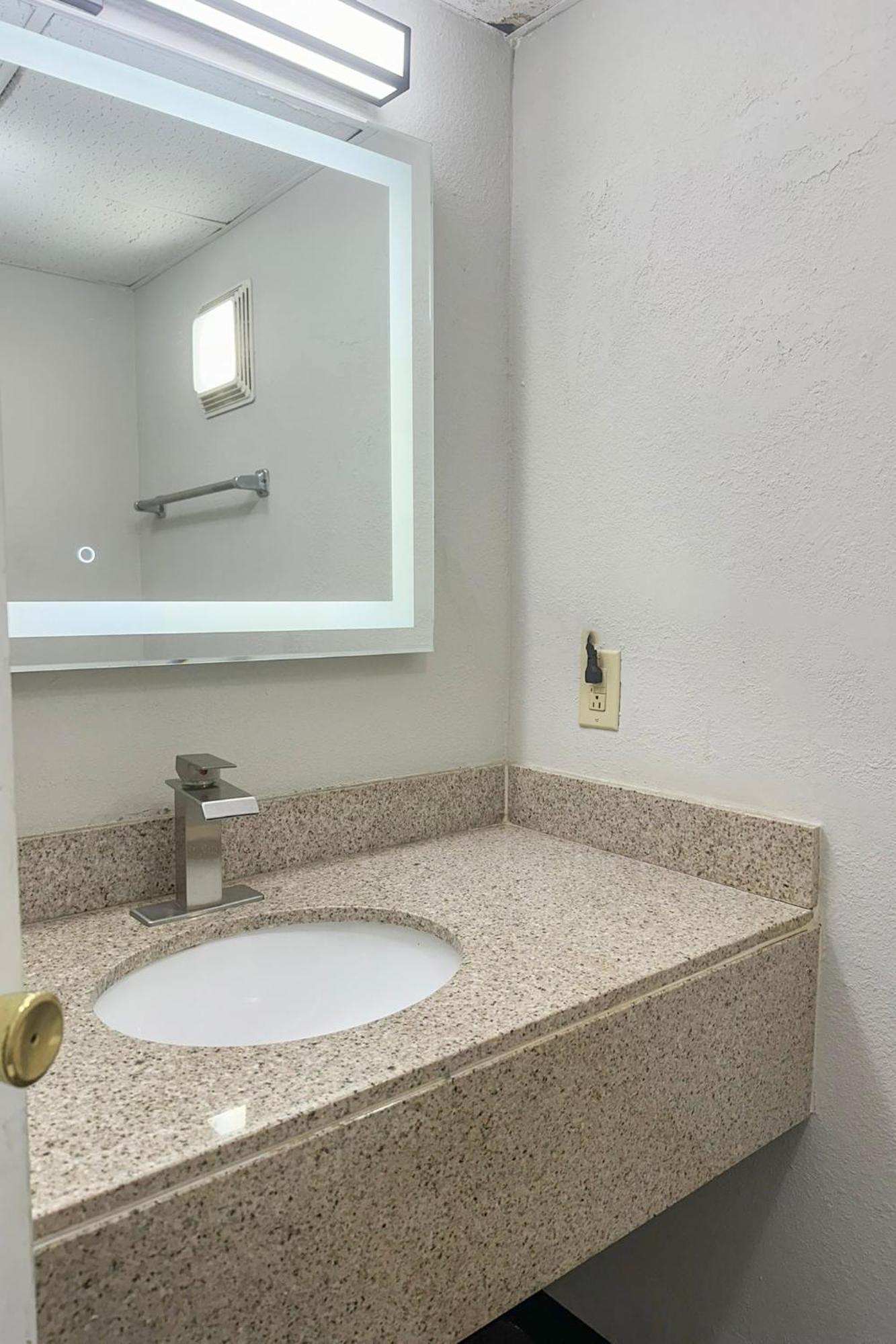 Regal Inn Guntersville By Oyo Hwy 431 المظهر الخارجي الصورة