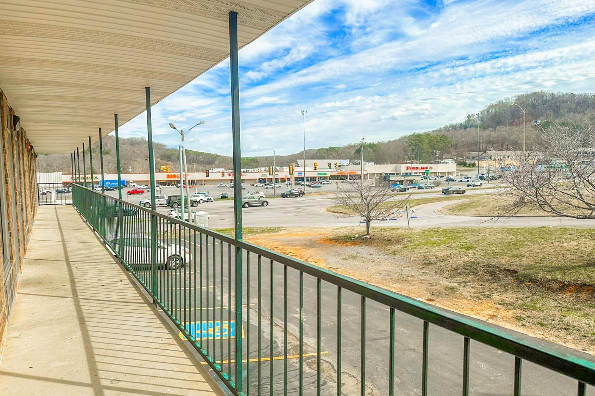 Regal Inn Guntersville By Oyo Hwy 431 المظهر الخارجي الصورة