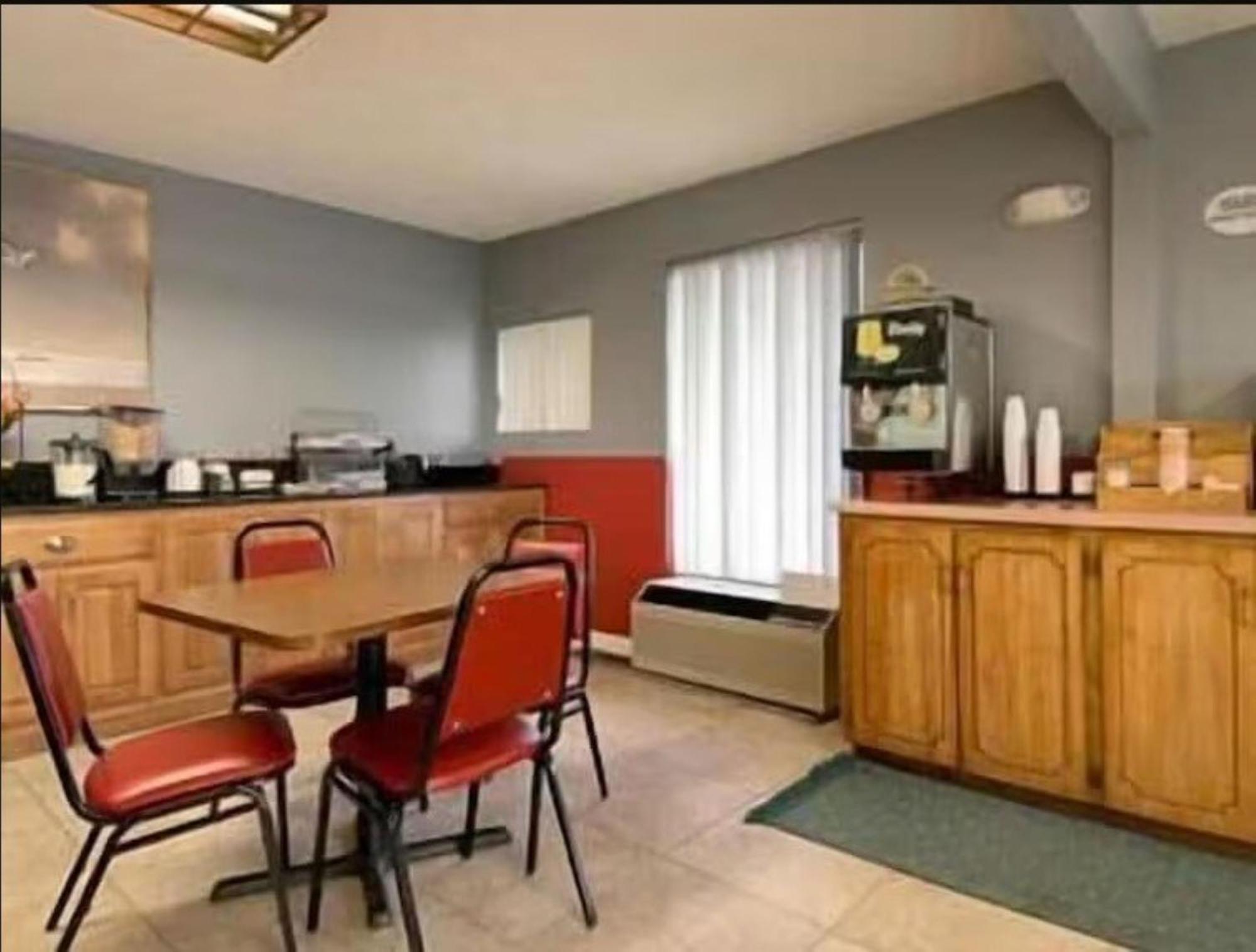 Regal Inn Guntersville By Oyo Hwy 431 المطعم الصورة